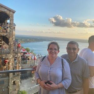 Meet your Posher, Adriana